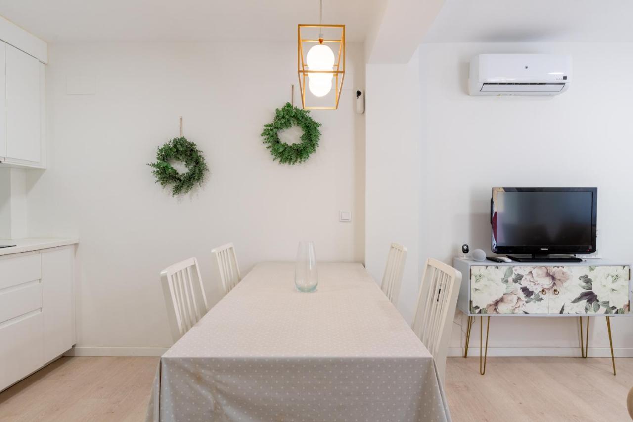 Whitey Aparment In Triana Apartment Seville Ngoại thất bức ảnh