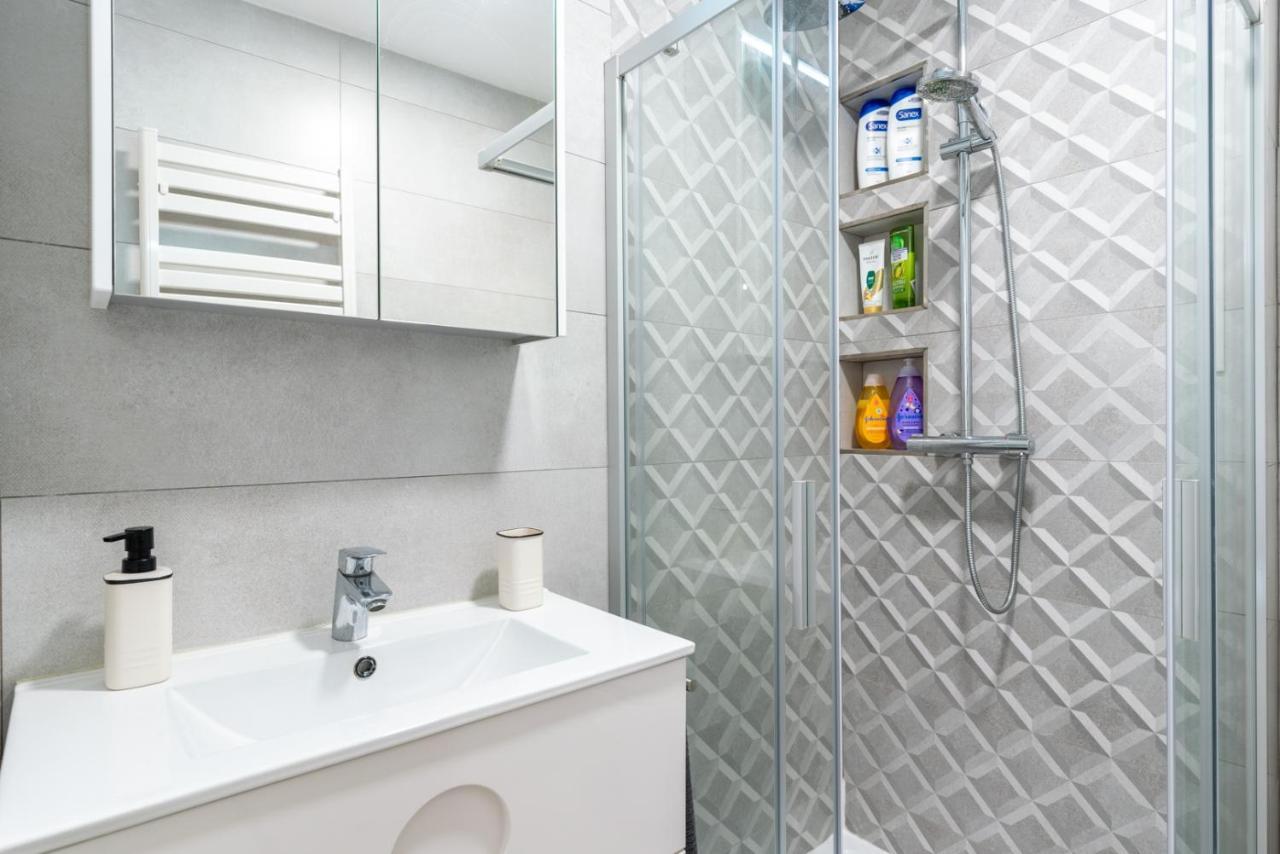 Whitey Aparment In Triana Apartment Seville Ngoại thất bức ảnh